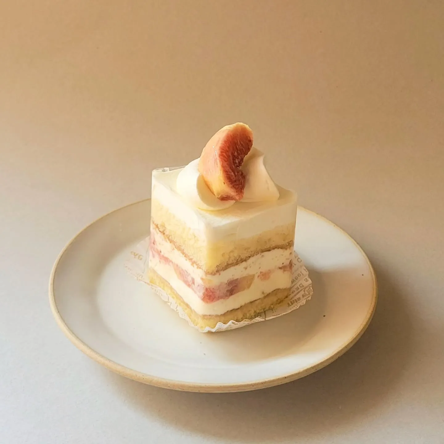 ショートケーキのフルーツは季節の物を使っています！