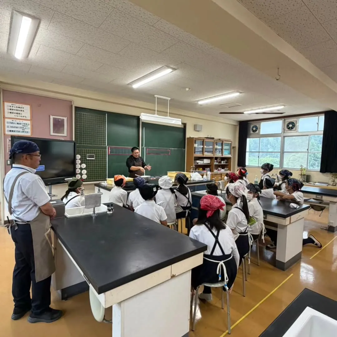 先日総合技術高校、沼田西小学校で先生をしてきました👨⚕️